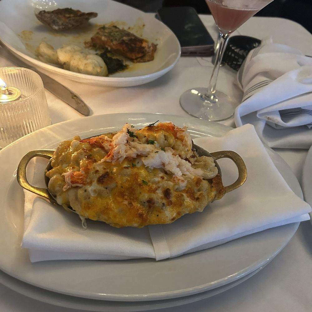 Southern Chicago - Lobster Mac N Cheese - Southern Near Me - Chicago, Illinois Southern Chicago - Lobster Mac N Cheese - Southern Near Me - Chicago, Illinois