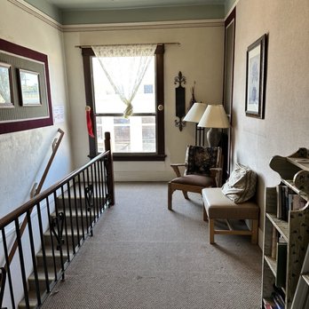 Palace Hotel - reading nook - Hotels Near Me - Silver City, New Mexico Palace Hotel - reading nook - Hotels Near Me - Silver City, New Mexico