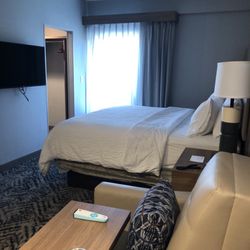 Holiday Inn & Suites Joliet Southwest - King bed
