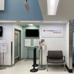 Providence Express Care at Walgreens Fisher's Landing - Seating outside exam room