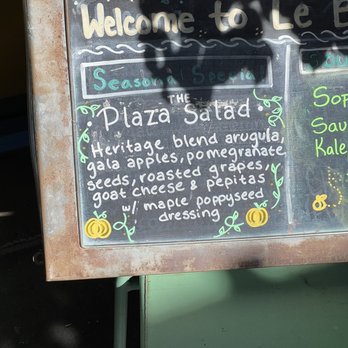 Le Buzz Caffe - Coffee & Tea Near Me - Tucson, Arizona
