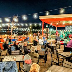 Oliver's Beer Garden