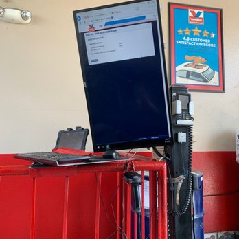 Valvoline Instant Oil Change - The person will go through the screen with you - Oil Change Stations Near Me - Upland, California Valvoline Instant Oil Change - The person will go through the screen with you - Oil Change Stations Near Me - Upland, California