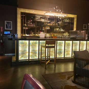 The Green Room - Cocktail Bars Near Me - Burbank, California The Green Room - Cocktail Bars Near Me - Burbank, California