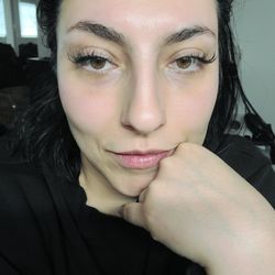 Lucky Girl Lashes - 3 weeks later and still comfy and cute. No weird gaps.