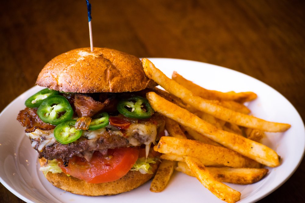 Trali Irish Pub & Restaurant