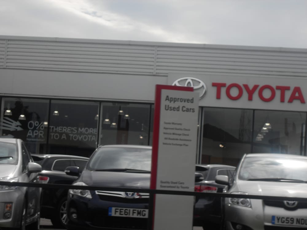 VANTAGE TOYOTA YORK Clifton Moor Gate, York, United Kingdom Car