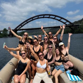 Big Tex Boat Rentals - Boat Charters Near Me - Austin, Texas