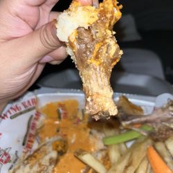 Wing Barn - dry ass 5 Traditional Wings Meal