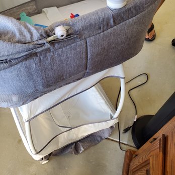 Pacific Moving Services - $180 bassinet ruined because it was overstuffed - Movers Near Me - Carmichael, California