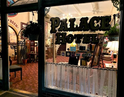 Historic Palace Hotel by null