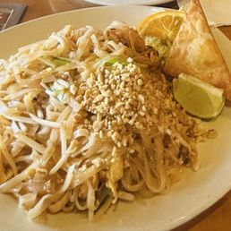 Pad Thai shrimp