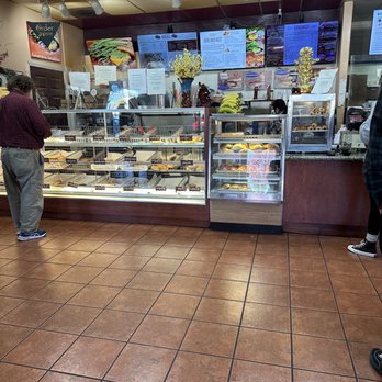 Main Street Bagel Cafe - Bagels Near Me - Sacramento, California