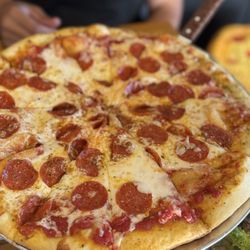 Retro Pie - Pepperoni pizza