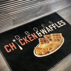 D-Boe’s Chicken & Waffles