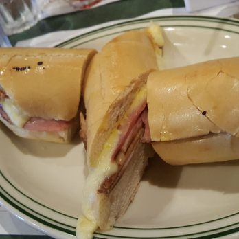 La Carreta - Cuban - Cuban Near Me - Miami, Florida