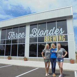 Vanderzee Motorplex - Megan, Carrie and Amanda welcome you to Three Blondes Brewing. A Gathering Place Like NO OTHER!