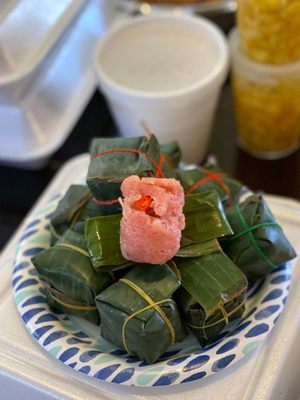 Thạch Chè Hiển Khánh by null