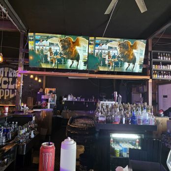 Rattlesnake Roadhouse - Music Venues Near Me - Walnut Springs, Texas Rattlesnake Roadhouse - Music Venues Near Me - Walnut Springs, Texas