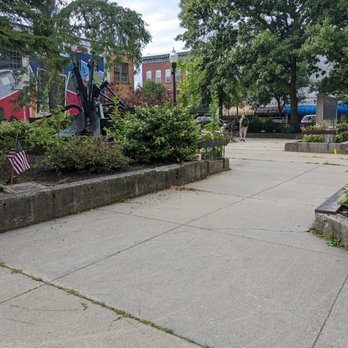 Vietnam Veterans War Memorial - Vietnam Veterans War Memorial, Veterans Plaza, Greenfield - Landmarks & Historical Buildings Near Me - Greenfield, Massachusetts