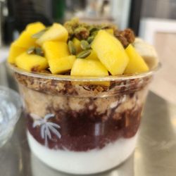 Palmetto Superfoods - Harvest Bowl (pistachio allergy folks, it's pumpkin seeds with matcha powder so safe! Not nut-free as it has a chocolate hazelnut layer)