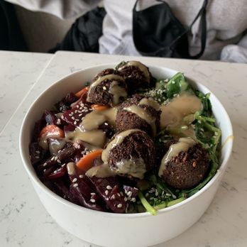 MID KITCHEN - Falafel Red Bowl - Breakfast & Brunch Near Me - Evanston, Illinois