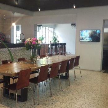Tower Hotel - Bistro Seating - Hotels Near Me - Hawthorn East, VIC