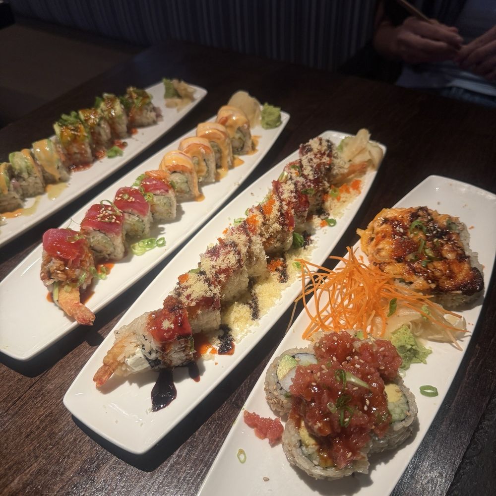 Sushi By The Heights - Sushi Bars Near Me - Houston, Texas Sushi By The Heights - Sushi Bars Near Me - Houston, Texas