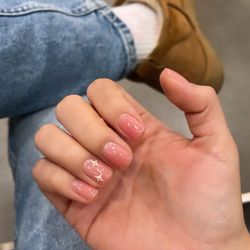 Venus Salon - natural nails, asked for a simple design and julie did her best