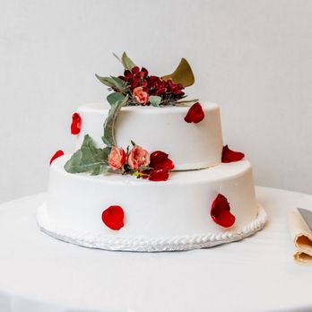 Mayflower Bakery & Cafe - Wedding cake - Bakeries Near Me - Philadelphia, Pennsylvania Mayflower Bakery & Cafe - Wedding cake - Bakeries Near Me - Philadelphia, Pennsylvania