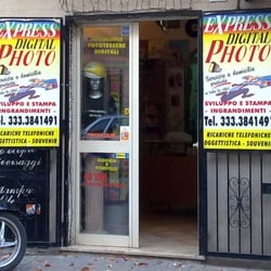 Express Digital Photo