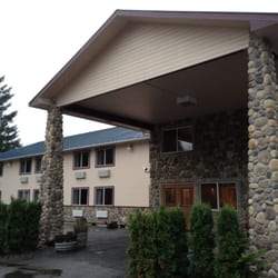 Crest Trail Lodge
