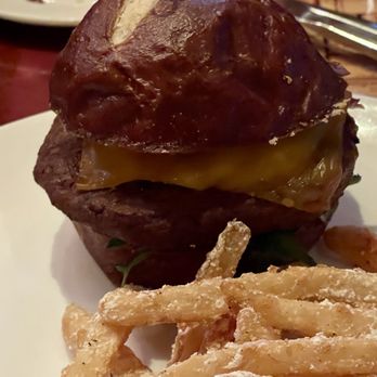 The Vineyard Rose Restaurant - Impossible Burger - New American Near Me - Temecula, California