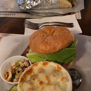 Copper Penny - Salmon sandwich and French onion soup - American Near Me - Wilmington, North Carolina