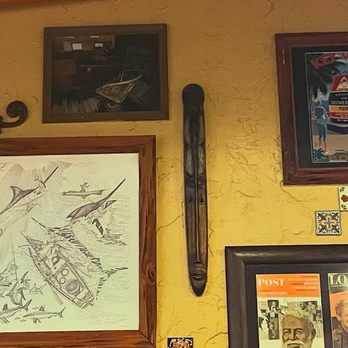 Hemingway's Tavern - Inside - New American Near Me - Melbourne, Florida