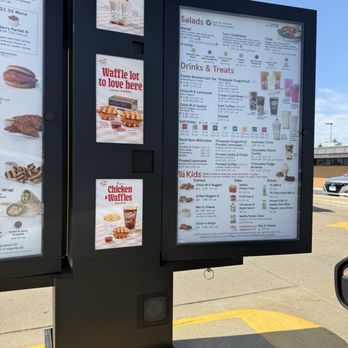 Chick-fil-A - Fast Food Near Me - Saint Louis, Missouri