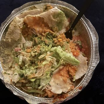 La Loma - Shredded chicken burrito, Bandito with zero shredded chicken and no meat I mean zero meat - Mexican Near Me - Canton, Ohio La Loma - Shredded chicken burrito, Bandito with zero shredded chicken and no meat I mean zero meat - Mexican Near Me - Canton, Ohio