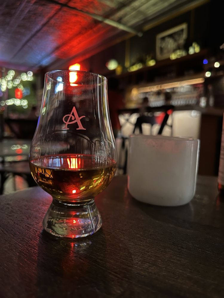 PRINTERS ROW WINE SHOP 26 Photos & 128 Reviews 719 S Dearborn St