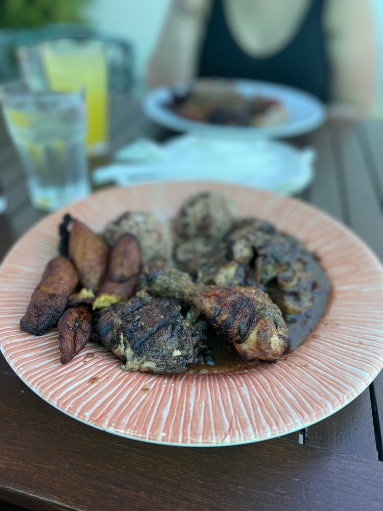 COCONUTS CARIBBEAN RESTAURANT & BAR Updated May 2024 2399 Photos