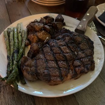 Bubba's Bunkhouse - Ribeye with asparagus and potatoes - Sandwiches Near Me - Harrisburg, North Carolina
