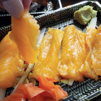 Lina's Thai Bistro - Paper thin and warm! - Sushi Bars Near Me - Dubuque, Iowa