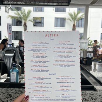 Altira Pool + Lounge - Lounges Near Me - Orlando, Florida