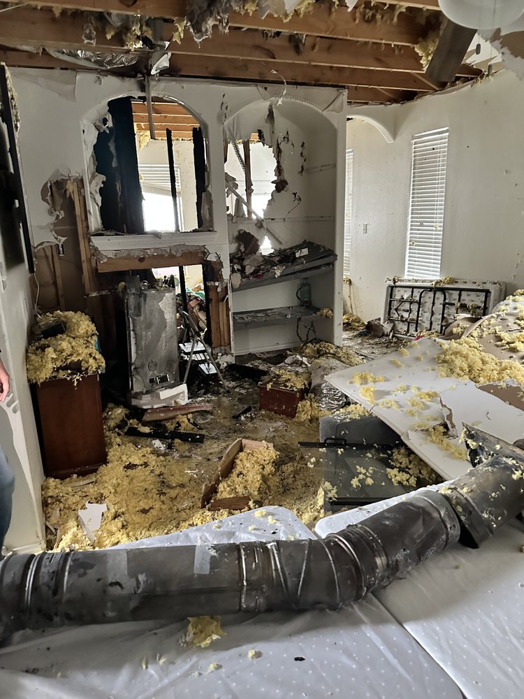 Slide of K&L Contractors