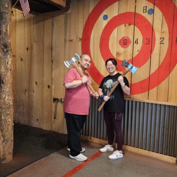 Yosemite Axe Throwing - Axe Throwing Near Me - South Lake Tahoe, California Yosemite Axe Throwing - Axe Throwing Near Me - South Lake Tahoe, California