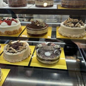 Juno Bakery & Cafe - Bakeries Near Me - Frederick, Maryland