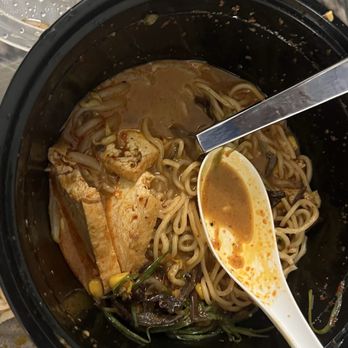Onoya Ramen - Shoyu Ramen - Ramen Near Me - Honolulu, Hawaii