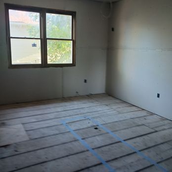 Prospect Builders - DIRECTION OF FLOOR JOISTS - Roofing Near Me - East Longmeadow, Massachusetts Prospect Builders - DIRECTION OF FLOOR JOISTS - Roofing Near Me - East Longmeadow, Massachusetts