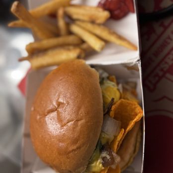 Taystee's Burgers - Ali's Notch-Yo-Burger and fries - Burgers Near Me - Warren, Michigan Taystee's Burgers - Ali's Notch-Yo-Burger and fries - Burgers Near Me - Warren, Michigan