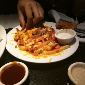 Smokey Bones Woodbridge - Loaded fries - Barbeque Near Me - Woodbridge, Virginia