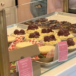 Joelle's Bakery & Cafe